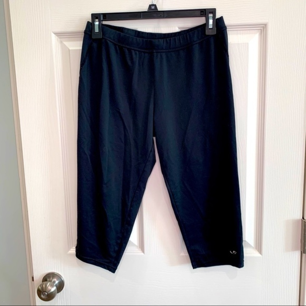 5/$15 C9 Champion 3/4 length workout leggings